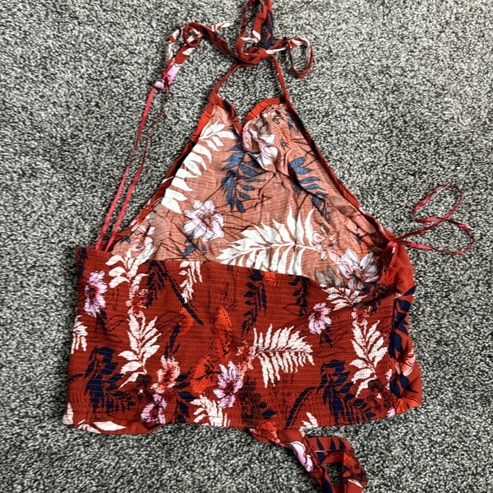 Juniors Bar III size large, cute, two-peace, short outfit - Picture 3 of 4